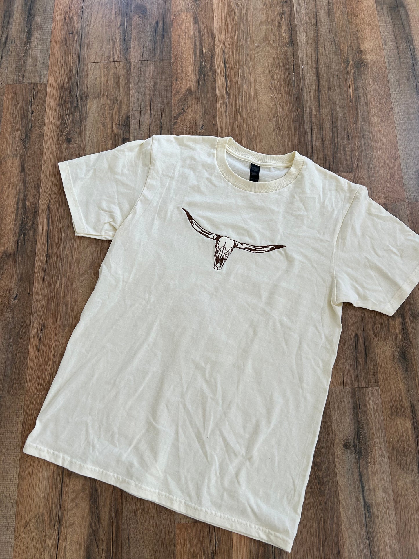 Embroidered 'Texas Longhorn' T-Shirt, Short Sleeve, Modern Classic fit, Unisex, Adult