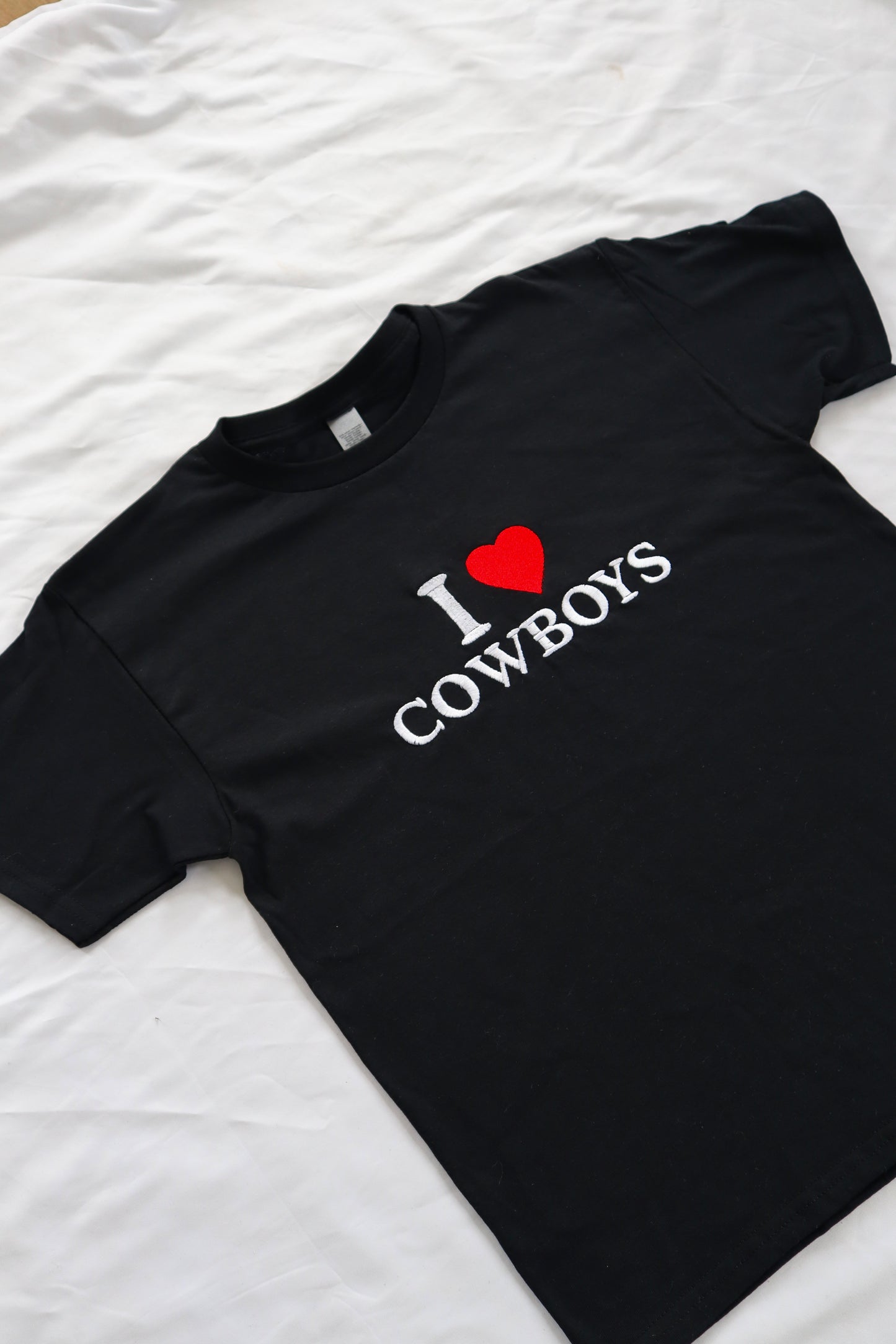 Embroidered ‘I Heart Cowboys’ Cropped, Short Sleeve, Petite fit, Adult, Female, T-Shirt