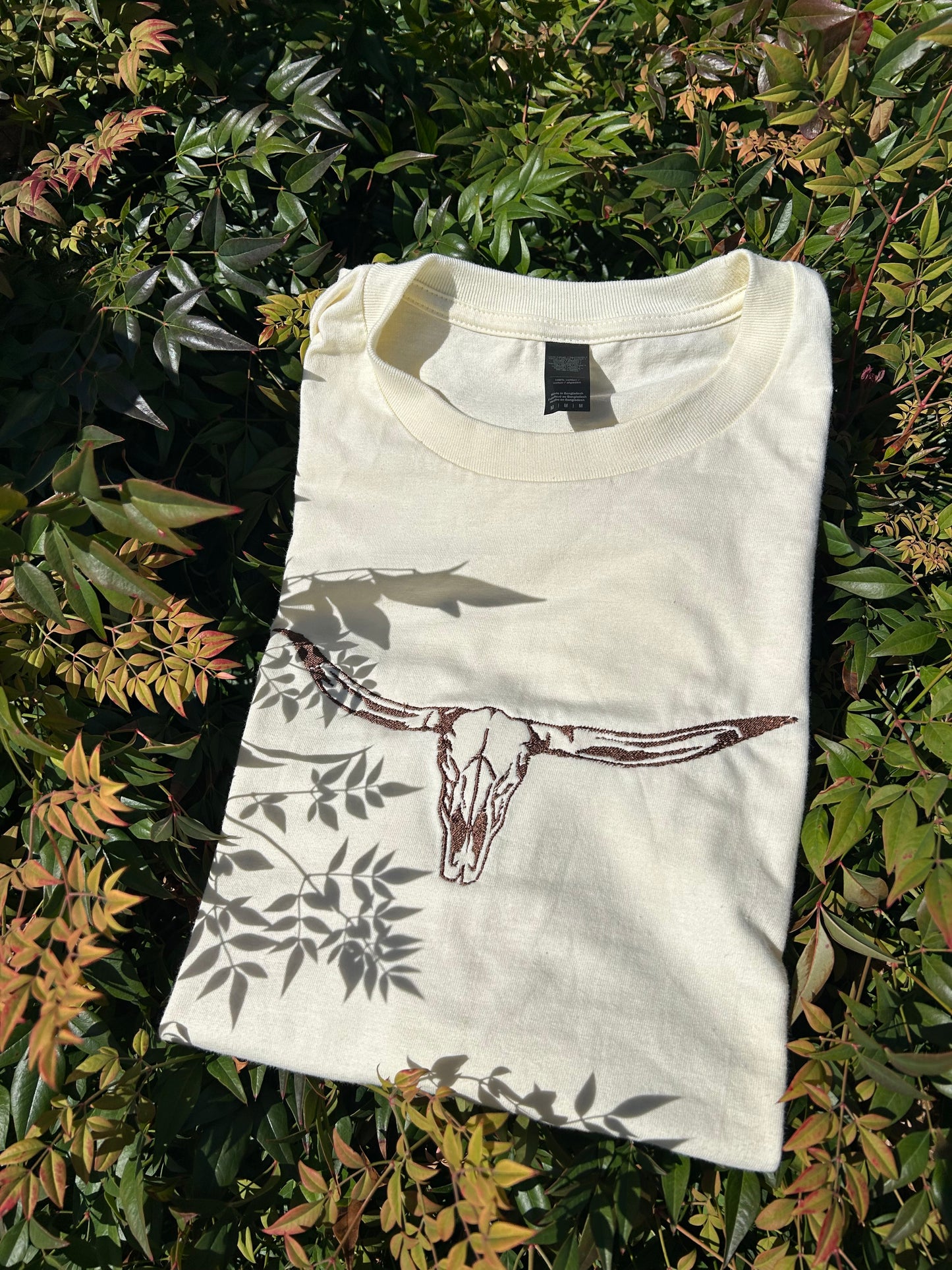 Embroidered 'Texas Longhorn' T-Shirt, Short Sleeve, Modern Classic fit, Unisex, Adult