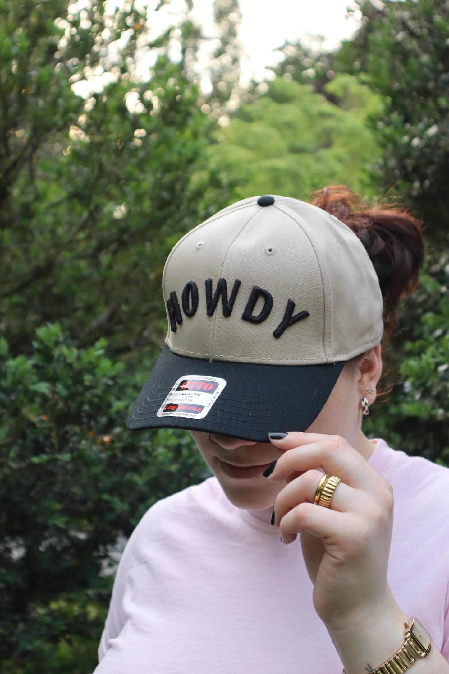 Embroidered 'Howdy' Hat, Unisex, Adult