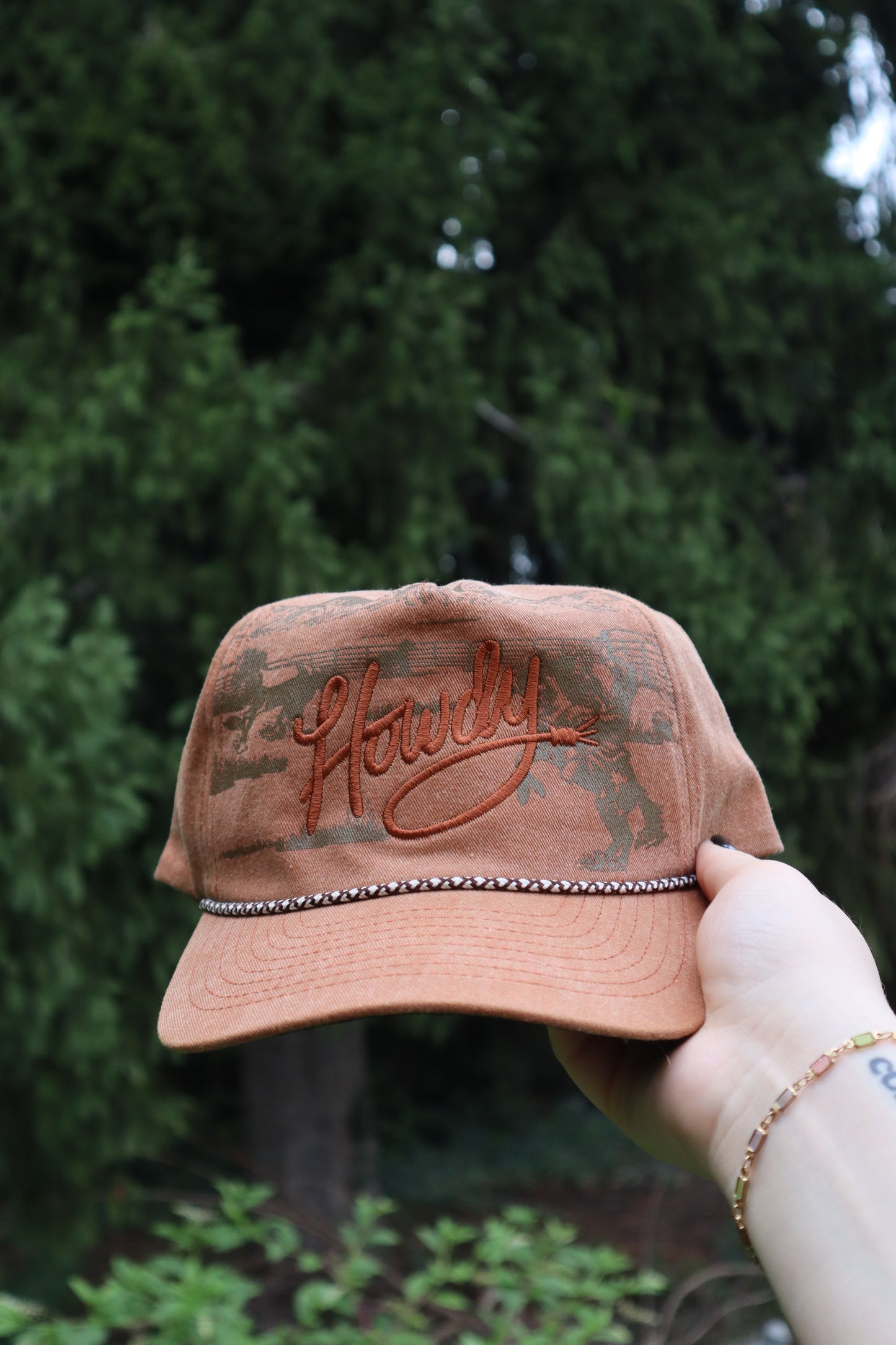 Faded Clay Howdy Horse Hat