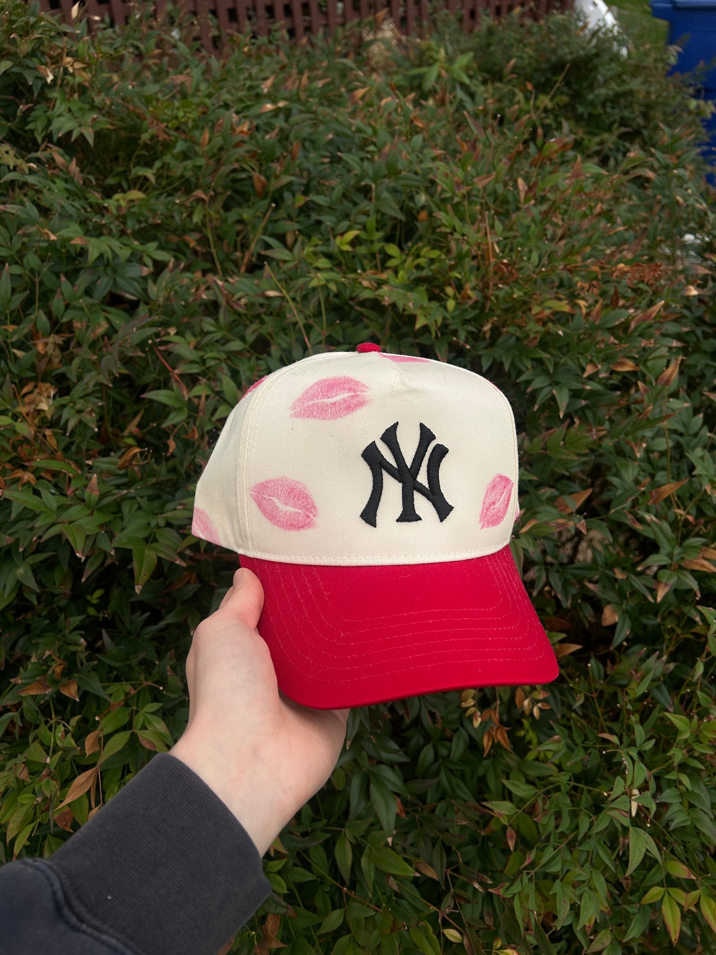 Embroidered New Kisses Hat, Unisex, Adult