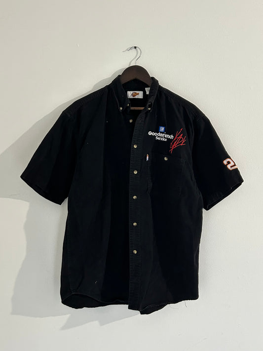 Vintage NASCAR Goodwrench Service Button Up ￼