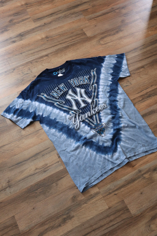 Tye-Dye Liquid Blue Graphic New York Yankees T-shirt