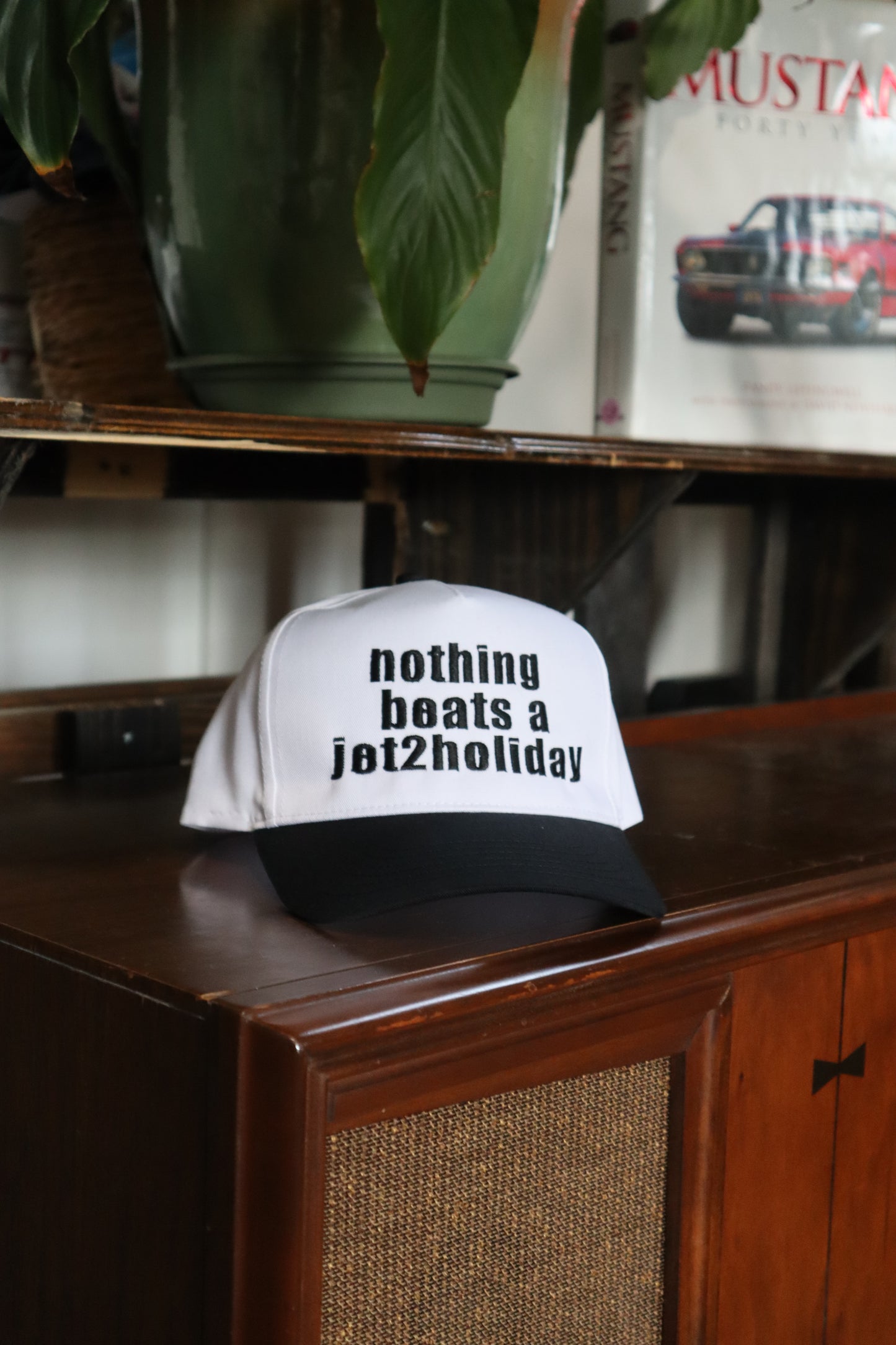 Embroidered 'Nothing Beats a 2Holiday' Hat, Unisex, Adult