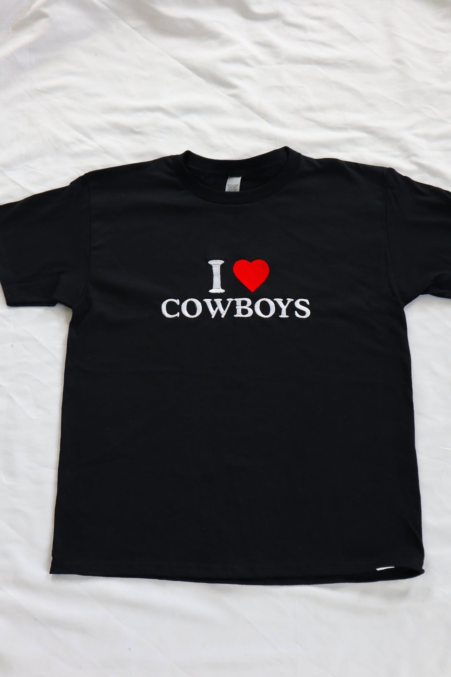 Embroidered ‘I Heart Cowboys’ Cropped, Short Sleeve, Petite fit, Adult, Female, T-Shirt