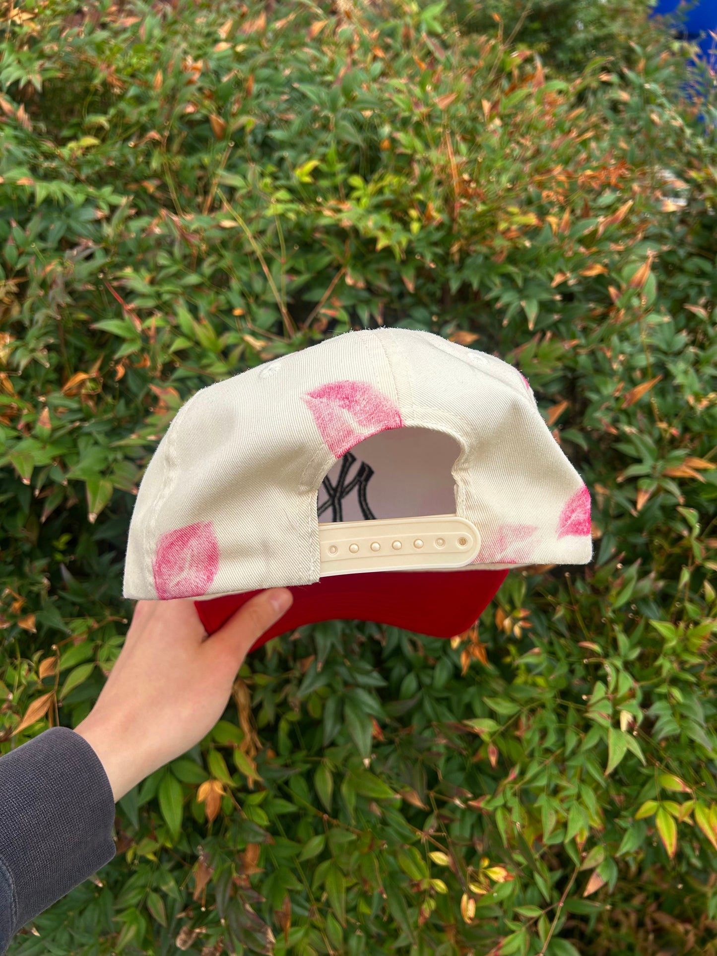 Embroidered New Kisses Hat, Unisex, Adult